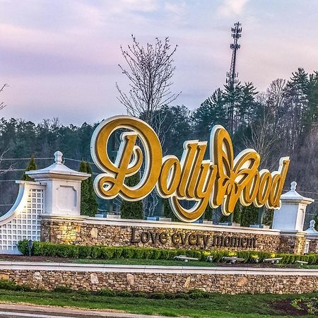 Always And Forever Pigeon Forge Extérieur photo